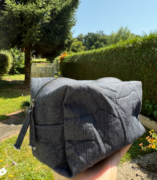 Trousse maquillage- Makeup bag