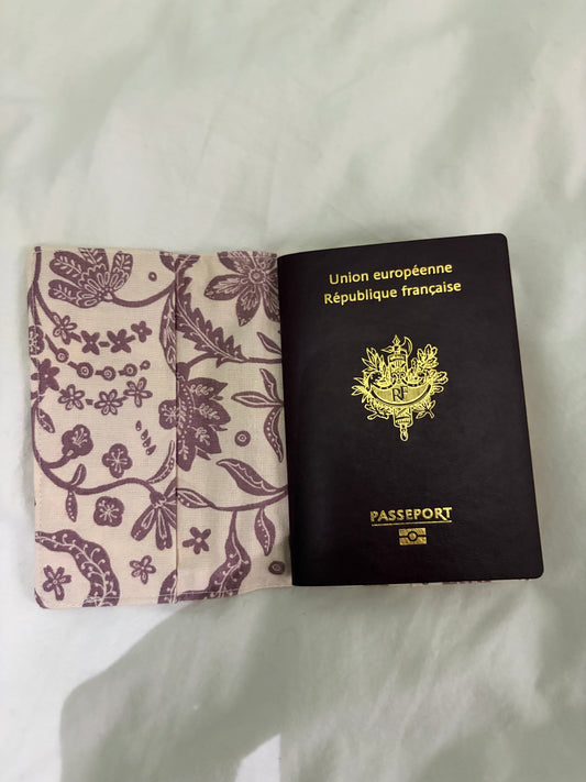 Protège-passeport/ Passport Holder- Beige