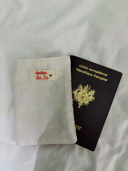 Protège-passeport/ Passport Holder- Ecru et léopard/ White and leopard